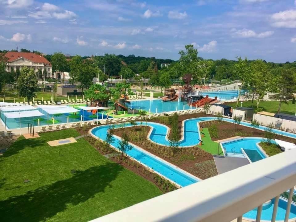 Ruben Apartman City Center Дебрецен Екстериор снимка